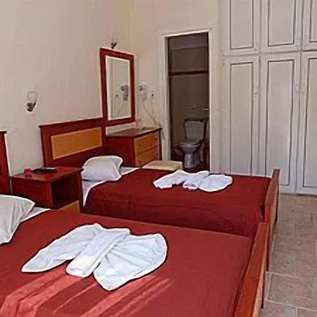 Captain Manolis Hotel Paro