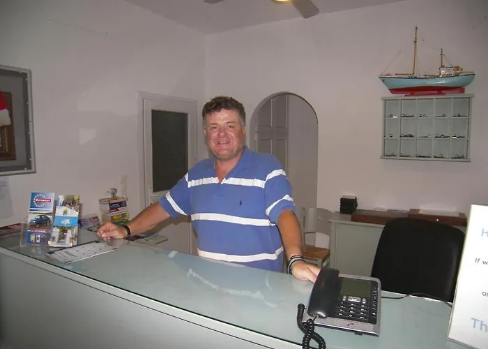 Captain Manolis Parikia (Paros)