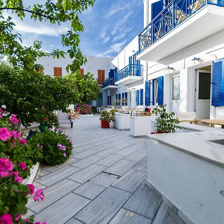 Captain Manolis Parikia (Paros)