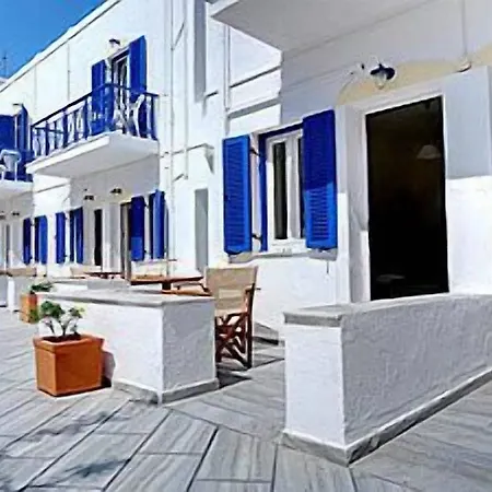 κάπταιν μανώλης 2* Πάρος