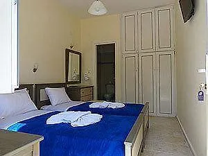 Captain Manolis Hotel Paro