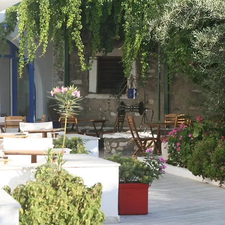 Hotel Captain Manolis Parikia (Paros)