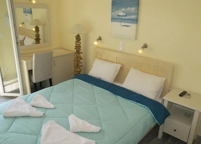 Captain Manolis Hotel 2*